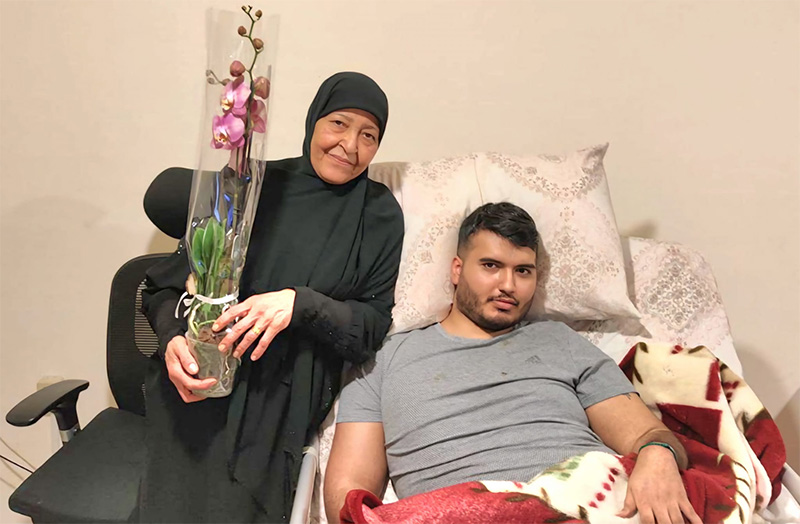 قسم بيروت يُكرّم أمهات الجرحى في زيارات وفاء