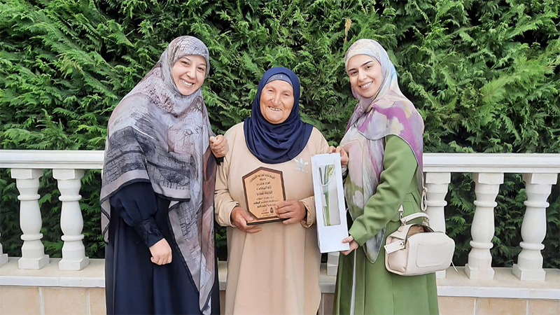 وفاءً لتضحياتهن... قسم الجنوب في مؤسسة الجرحى يُكرّم أمهات الجرحى